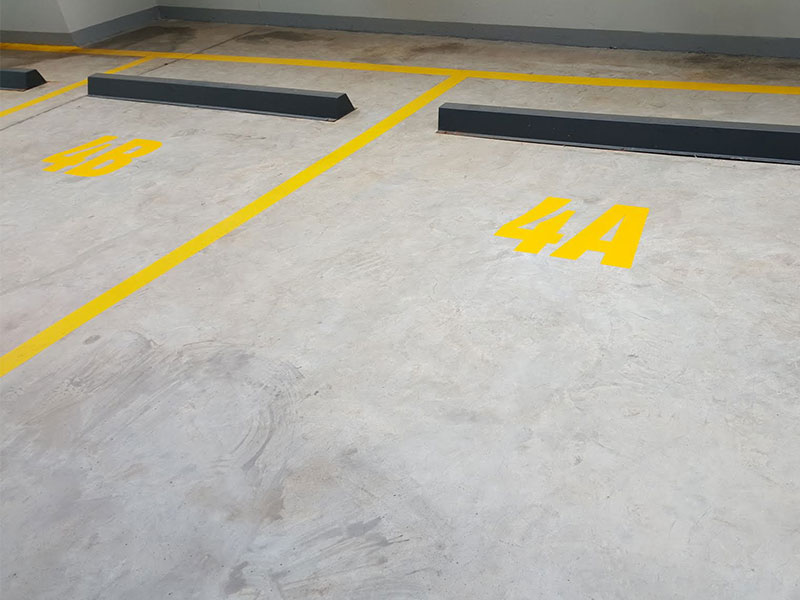pintura de piso estacionamiento